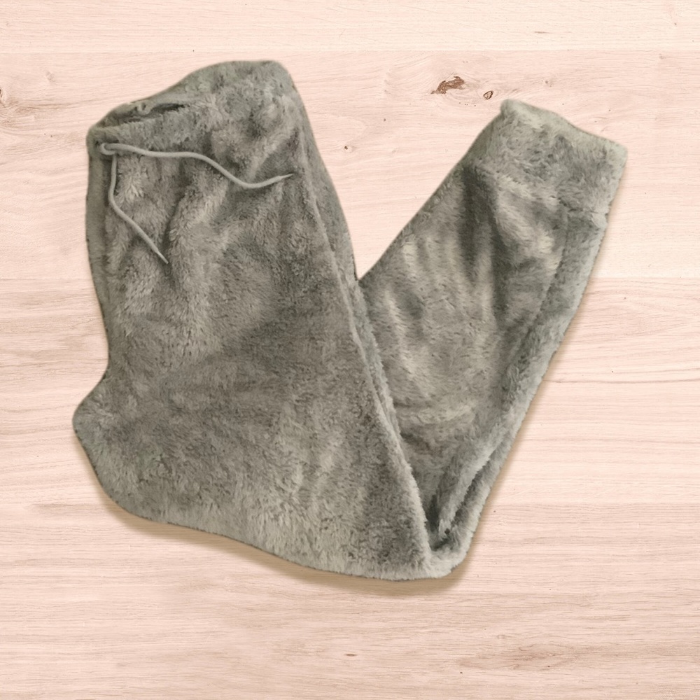 Urban Basics Lounge Pants
